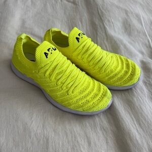APL TechLoom Wave Yellow Sneakers